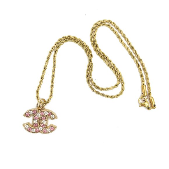 CHANEL CC Pink Rhinestone Charm Pendant on Necklace Gold Plated Chain - Picture 6 of 10